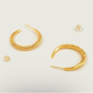 18k Gold Plated Cuff Earrings